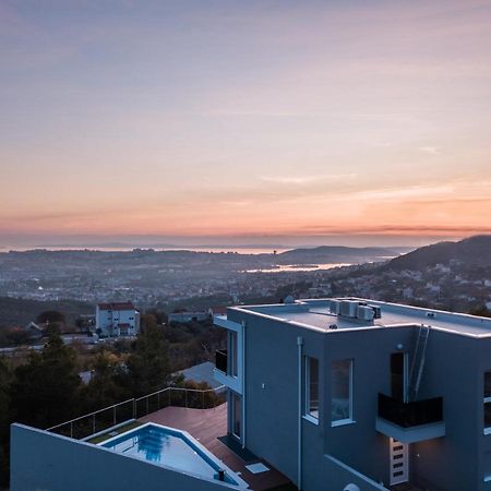 Villas Alfa & Omega Klis Kültér fotó