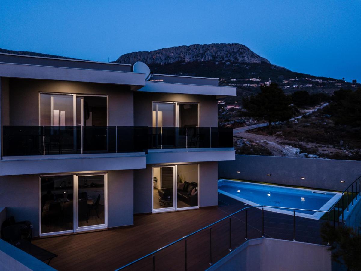 Villas Alfa & Omega Klis Kültér fotó