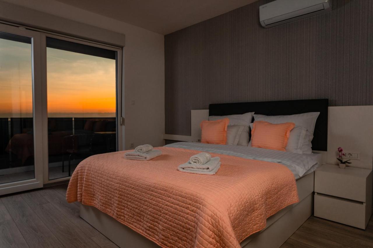 Villas Alfa & Omega Klis Kültér fotó
