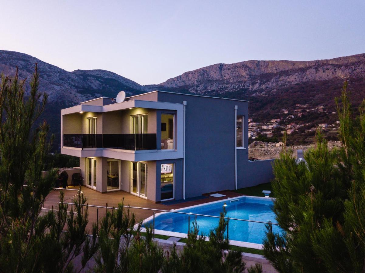 Villas Alfa & Omega Klis Kültér fotó