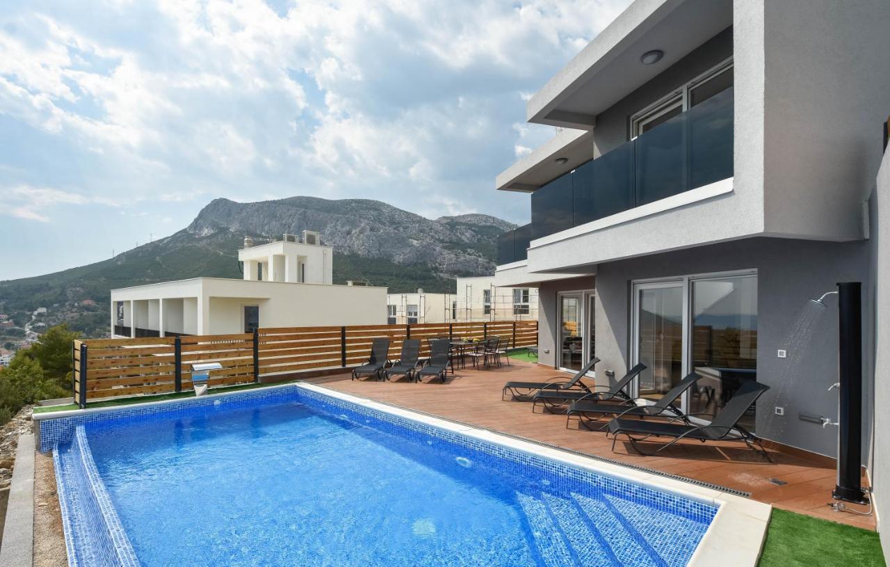 Villas Alfa & Omega Klis Kültér fotó
