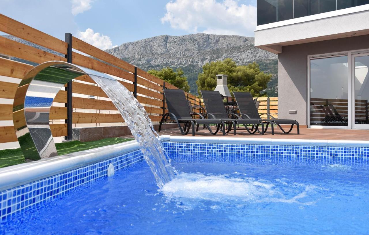 Villas Alfa & Omega Klis Kültér fotó