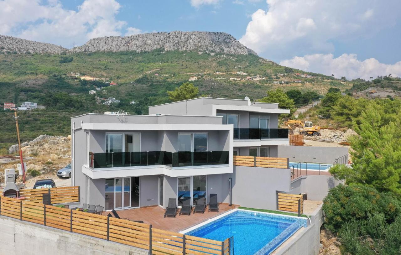 Villas Alfa & Omega Klis Kültér fotó