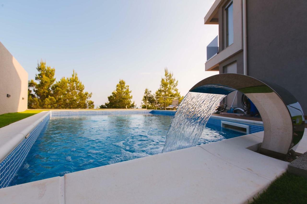 Villas Alfa & Omega Klis Kültér fotó